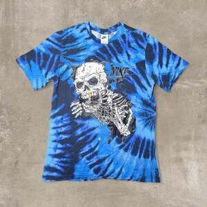 Nike Blue Tie Dye Skeleton Graphic T-Shirt